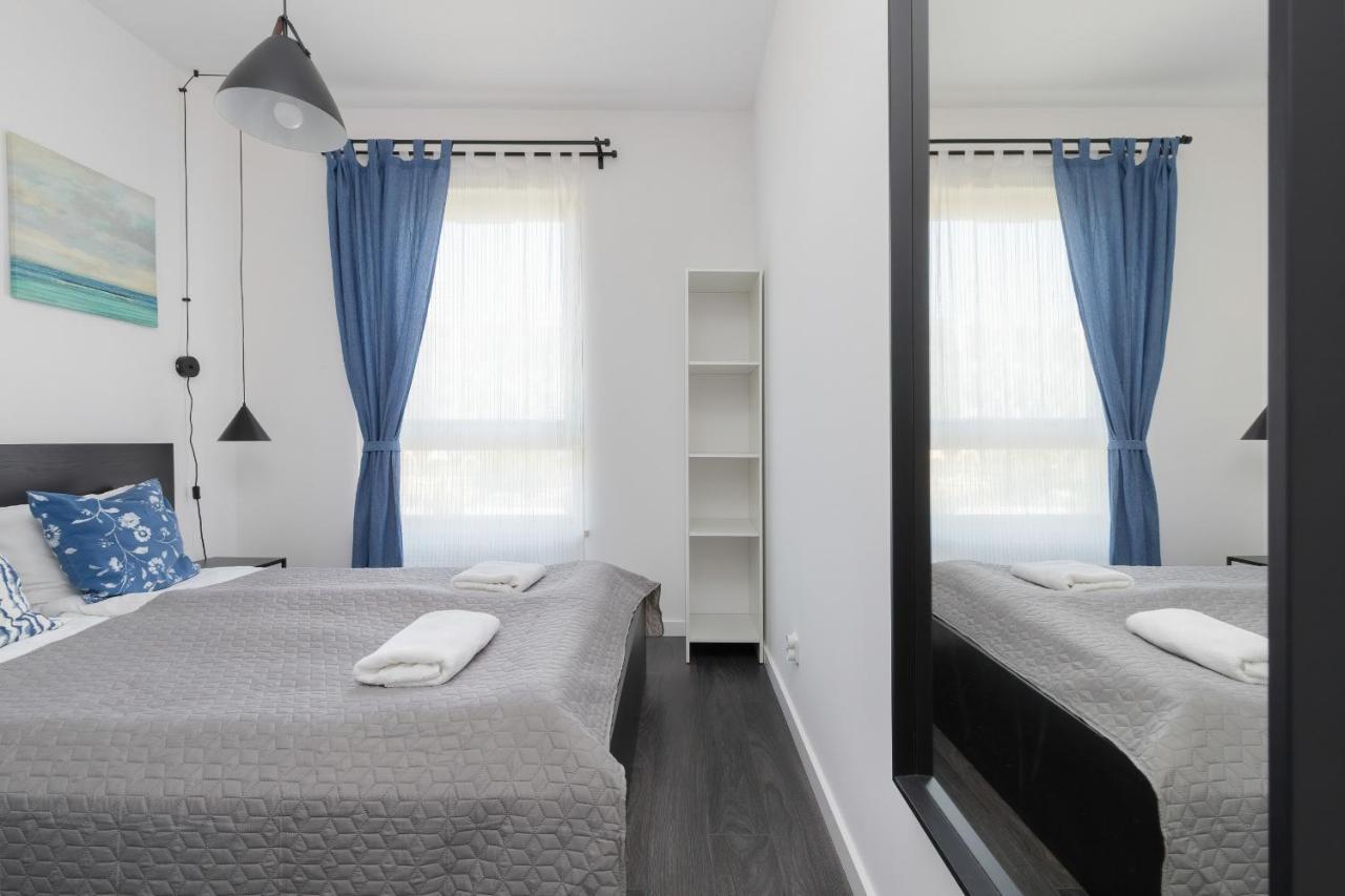 Nowa Letnica Apartments By Noclegi Renters Gdaňsk Exteriér fotografie